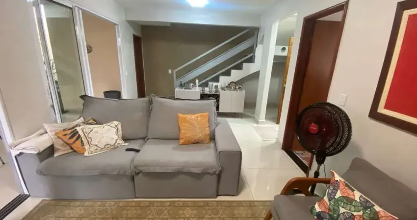 Casa Sobrado 4 quartos com 3 suítes no Jardim Planalto  Sobrado com 4 Quarto(s) e 4 banheiro(s) à Venda, 160 por R$ 850.000 no setor Jardim Planalto AD27999