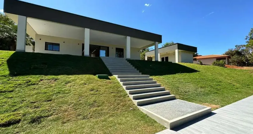 Chácara de Alto Padrão no Condomínio Alto da Boa Vista Casa em Condomínio com 6 Quarto(s) e 6 banheiro(s) à Venda, 915.45 por R$ 5.490.000 no setor Condomínio Alto da Boa Vista ST28389