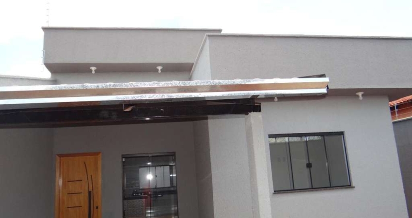 CASA DE RUA Casa de Rua com 2 Quarto(s) e 2 banheiro(s) à Venda, 84 por R$ 250.000 no setor Setor Sul VN26718