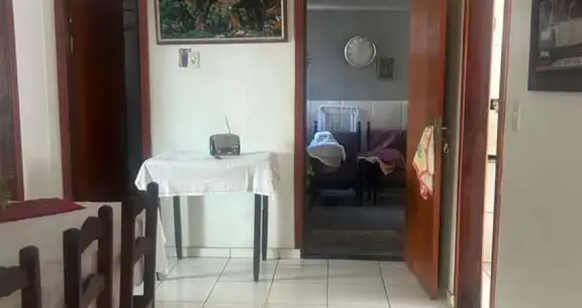 Lote com casa simples 3quartos Casa de Rua com 3 Quarto(s) e 2 banheiro(s) à Venda, 206.9 por R$ 550.000 no setor Jardim Novo Mundo AD28189