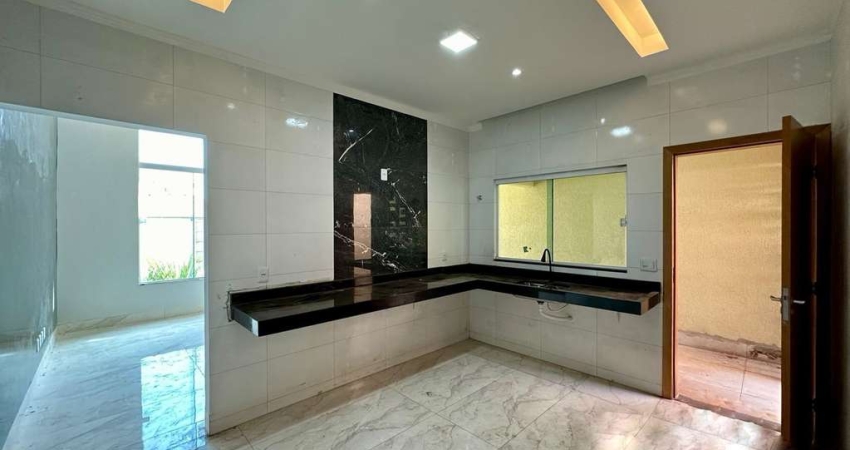 Casa de rua à venda - Residencial São Francisco, Senador Canedo/GO Casa de Rua com 2 Quarto(s) e 2 banheiro(s) à Venda, 82 por R$ 295.000 no setor São Francisco ST28567