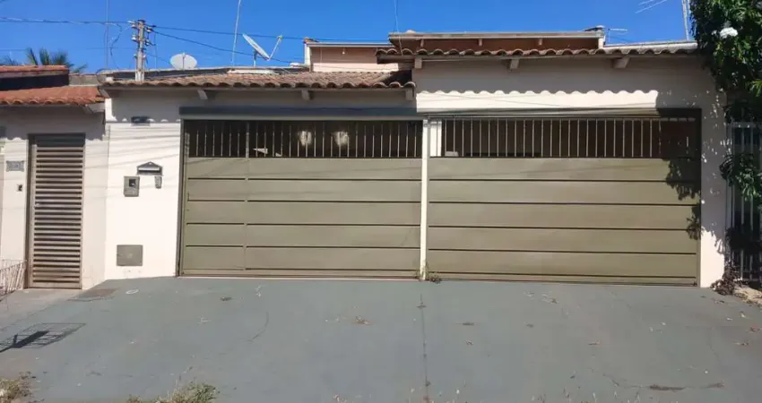 casa em aparecida de Goiania  jardim Olimpico Casa de Rua com 5 Quarto(s) e 4 banheiro(s) à Venda, 142.08 por R$ 550.000 no setor Jardim Olímpico AD29001