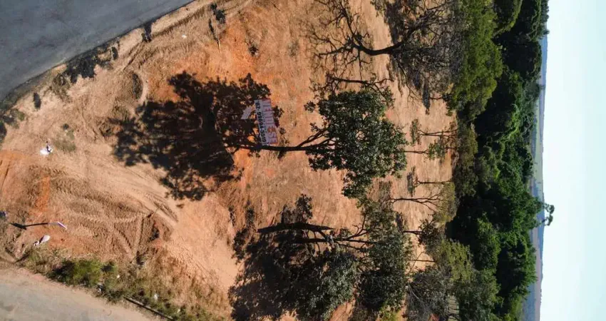 Área residencial e comercial - 5.000m² Área / Terreno à Venda, 5000 por R$ 850.000 no setor Mansões Águas Quentes AU29072