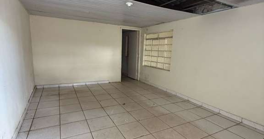 Casa setor Aeroporto Casa de Rua com 4 Quarto(s) e 3 banheiro(s) à Venda, 360 por R$ 750.000 no setor Setor Aeroporto AD28714