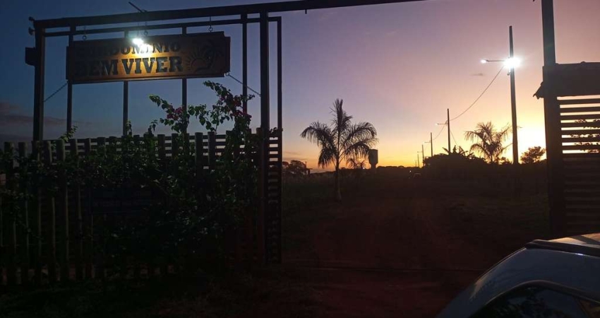 Lote em condomínio fechado - Nerópolis  Lote à Venda, 2100 por R$ 140.000 no setor Zona Rual ST29321