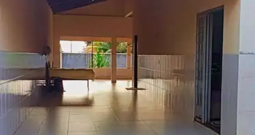 Vendo casa jardim riviera Aparecida-GO 4 quantos sendo 2 suítes rea, lote 406 m² Casa de Rua com 4 Quarto(s) e 3 banheiro(s) à Venda, 250 por R$ 500.000 no setor SETOR RIVIERA  VN28828