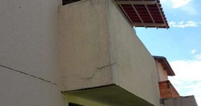 Apartamento reformado  Apartamento com 2 Quarto(s) e 1 banheiro(s) à Venda, 250000 por R$ 125.000 no setor Jardins do Cerrado  IN29156