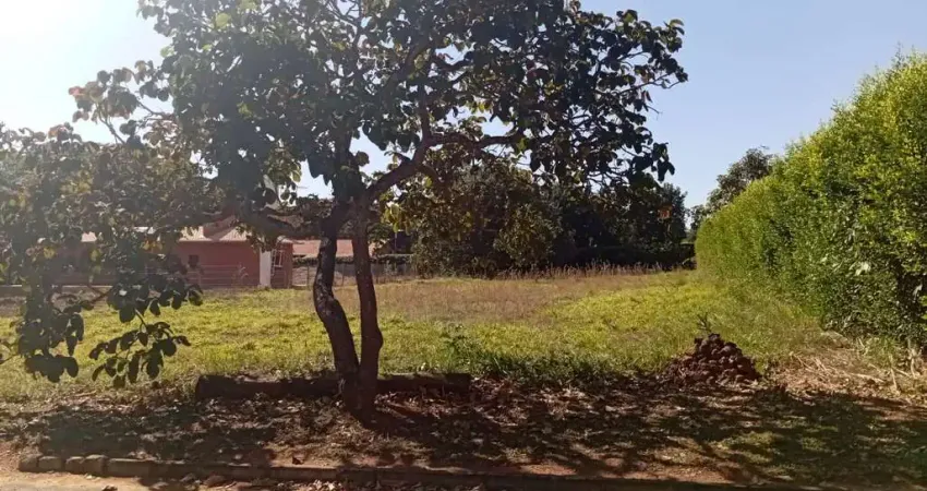 TERRENO NO CONDOMÍNIO RECANTO DA MATA Área / Terreno à Venda, 1812.5 por R$ 325.000 no setor Recanto da Mata AV29335