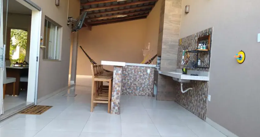 SOBRADO JARDIM IMPERIAL Sobrado com 3 Quarto(s) e 3 banheiro(s) à Venda, 200 por R$ 660.000 no setor Jardim Imperial IN30340