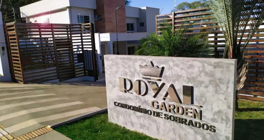 SOBRADO - CONDOMÍNIO ROYAL GARDEN  Casa em Condomínio com 3 Quarto(s) e 4 banheiro(s) à Venda, 143.45 por R$ 650.000 no setor Cardoso Continuação TA29576