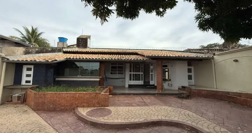 Casa Marechal Rondon Casa de Rua com 5 Quarto(s) e 4 banheiro(s) à Venda, 250 por R$ 650.000 no setor Setor Marechal Rondon AD30460