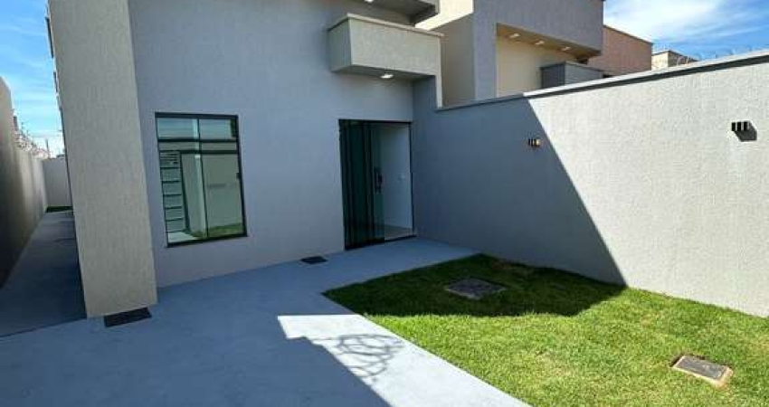 CASA 3 QUARTOS - ORLANDO DE MORAIS Casa de Rua com 2 Quarto(s) e 2 banheiro(s) à Venda, 73.04 por R$ 285.000 no setor Residencial Orlando de Morais AD30647
