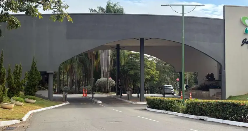 Sobrado Jardins Madri - 4 suítes - MOBILIADA - Só 2.400.000,00 Casa em Condomínio com 4 Quarto(s) e 5 banheiro(s) à Venda, 228 por R$ 2.400.000 no setor Jardins Madri ST30752