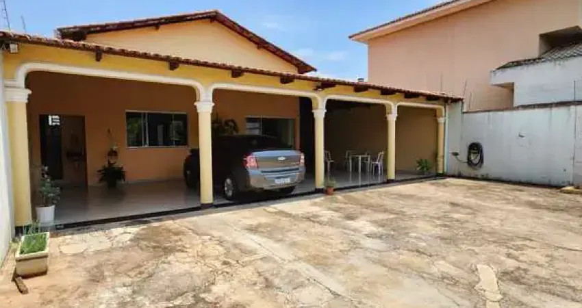 CASA RESIDENCIAL - VILA MORAIS Casa de Rua com 3 Quarto(s) e 2 banheiro(s) à Venda, 263.62 por R$ 650.000 no setor Vila Morais AD30946