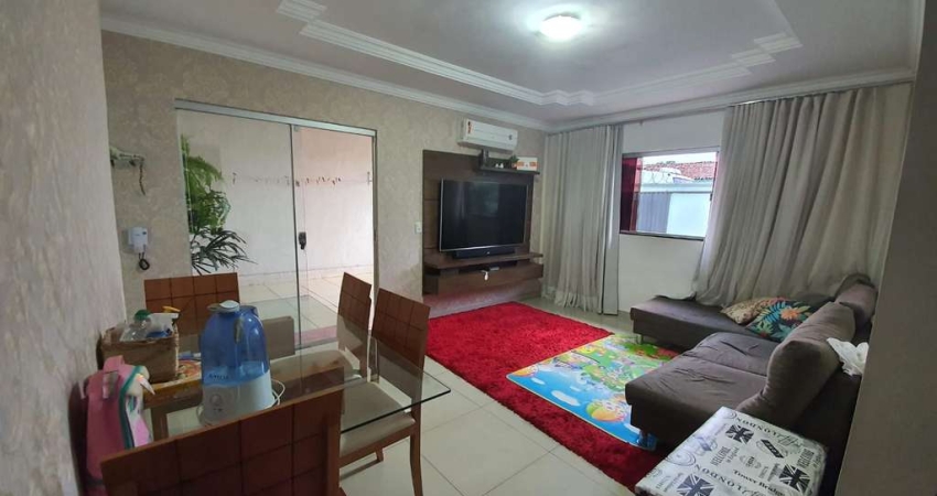 Casa à venda - Bairro cardoso continuação Casa de Rua com 3 Quarto(s) e 2 banheiro(s) à Venda, 98 por R$ 470.000 no setor Cardoso Continuação ST30928