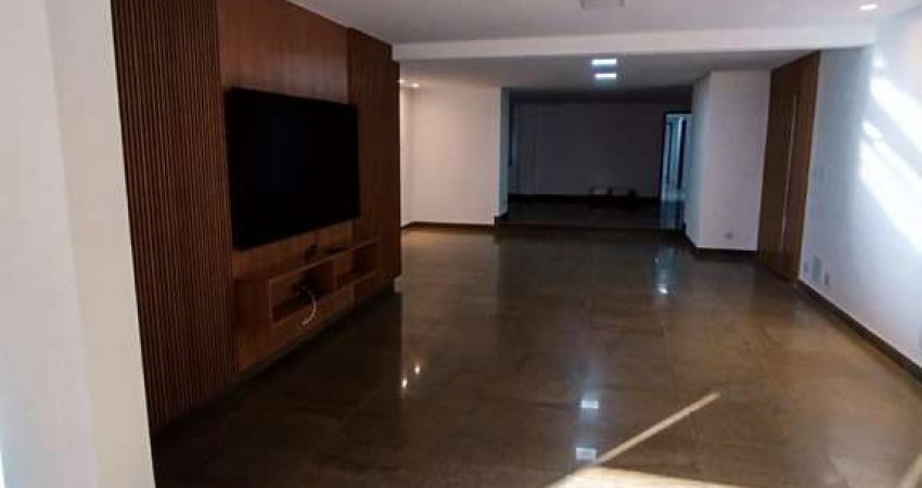 Apartamento 4 quartos Bueno Reformado  Apartamento com 4 Quarto(s) e 4 banheiro(s) à Venda, 241 por R$ 1.390.000 no setor Setor Bueno ST31048