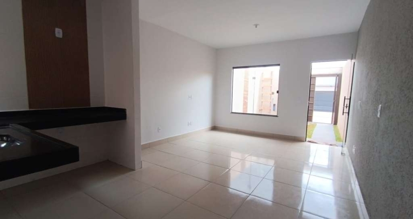 Leonardo Castro Vieira Casa de Rua com 3 Quarto(s) e 2 banheiro(s) à Venda, 70 por R$ 252.000 no setor Jardim Ipanema IN31054