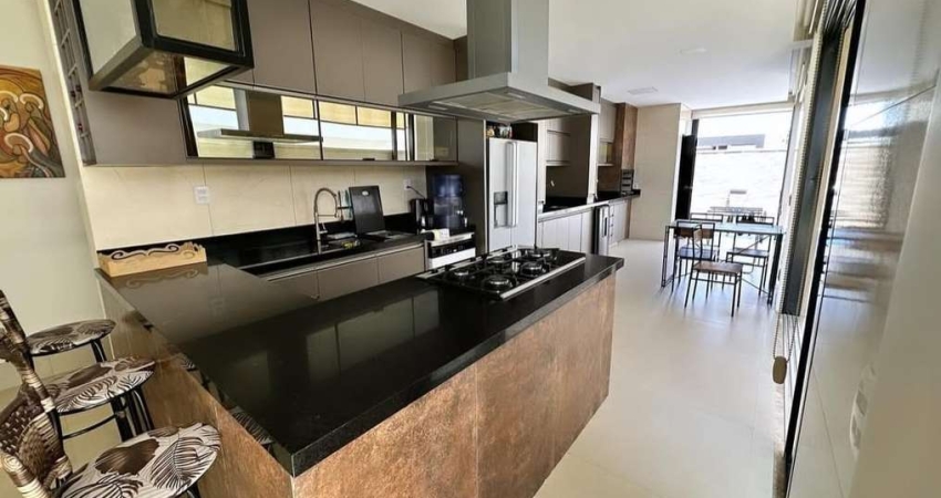 CASA PARQVILLE PINHEIROS  Casa em Condomínio com 3 Quarto(s) e 5 banheiro(s) à Venda, 152 por R$ 1.250.000 no setor Parqville Pinheiros AD30912
