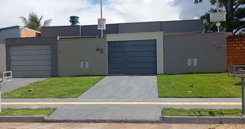 CASA À VENDA DE 3 QUARTOS, SENDO 1 SUÍTE, BAIRRO INDEPENDÊNCIA , AP.GOIÂNIA Casa de Rua com 3 Quarto(s) e 2 banheiro(s) à Venda, 109 por R$ 350.000 no setor Bairro Independência AD31159