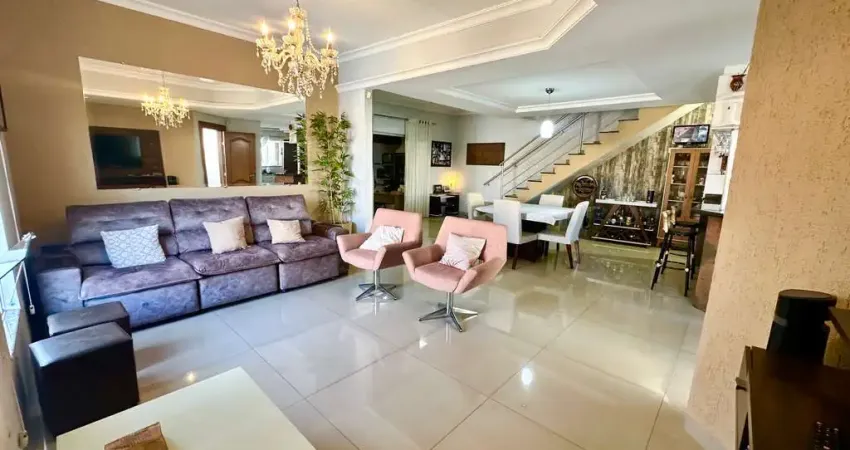 Sobrado Santa Genoveva  Casa de Rua com 2 Quarto(s) e 3 banheiro(s) à Venda, 397 por R$ 1.250.000 no setor Santa Genoveva TA31482
