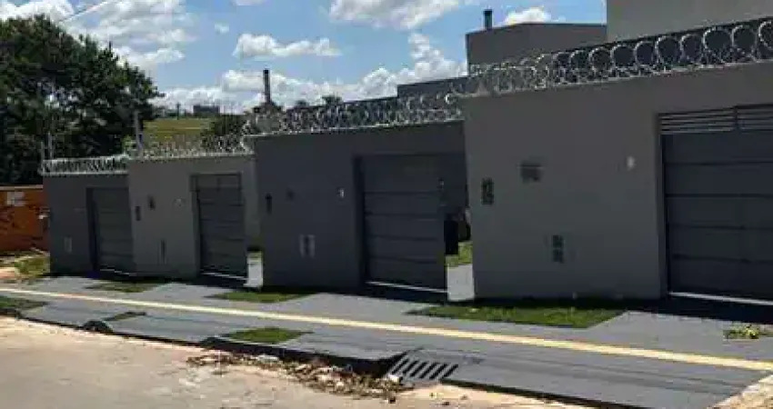 Casa Solar Central Park-Aparecida de Goiânia Casa de Rua com 2 Quarto(s) e 2 banheiro(s) à Venda, 95 por R$ 330.000 no setor Residencial Solar Central Park AD31008