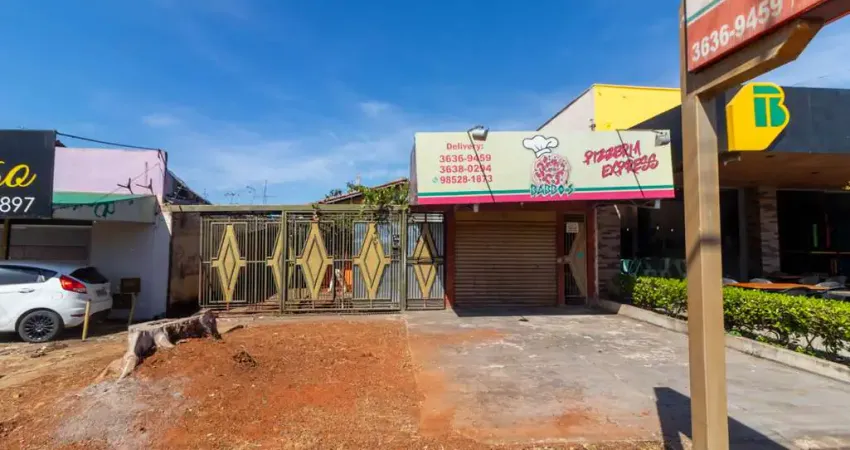 Casa de Rua Parque das Laranjeiras Casa de Rua com 3 Quarto(s) e 2 banheiro(s) à Venda, 172 por R$ 800.000 no setor Parque das Laranjeiras AX30738