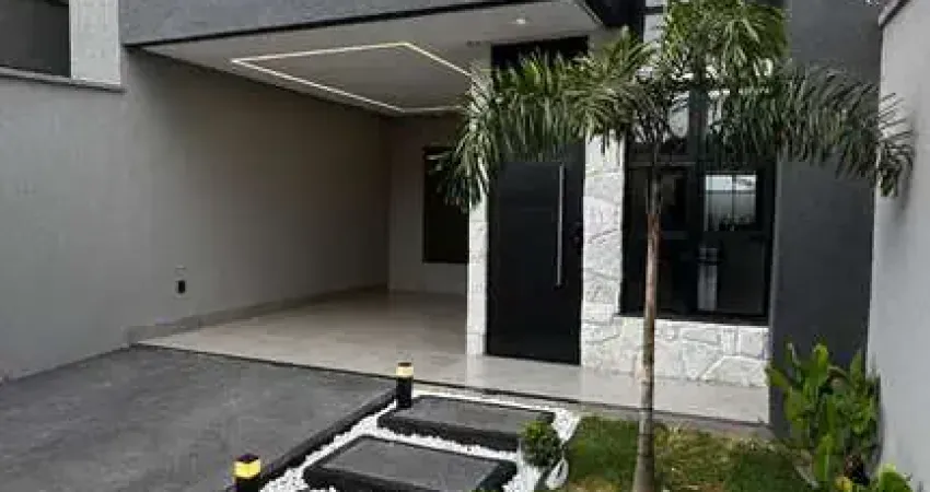 Casa alto padrão no jardim helvécia  casa de rua com 3 quarto(s) e 3 banheiro(s) à venda, 130 por r$ 680.000 no setor jardim helvécia complemento av33732