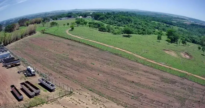 Area comercial, 24.800 m2, ao lado da br-153 e central de furnas, em aparecida de goiânia.. área / terreno à venda, 24800 por r$ 7.200.000 no setor fazenda santo antônio ad34486