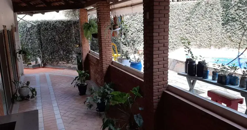 Casa terrea - setor sul casa de rua com 3 quarto(s) e 2 banheiro(s) à venda, 300 por r$ 1.100.000 no setor setor sul vn34582