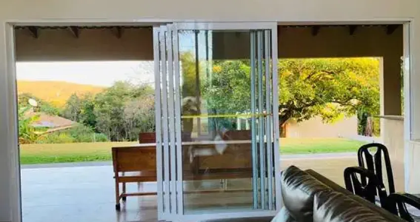 Condomínio águas da serra - hidrolândia - go casa em condomínio com 3 quarto(s) e 4 banheiro(s) à venda, 322.16 por r$ 1.578.000 no setor àguas da serra au34729