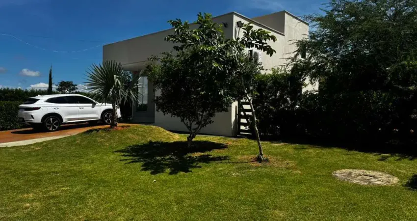 Chácara alto padrão com acesso vitalício ao arca parque (trindade – go) chácara à venda, 275.00 por r$ 1100000.00 ad35370