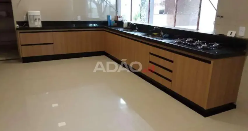 Linda Chácara Urbana Chácara à Venda, 2000.00 por R$ 650000.00 AD35789