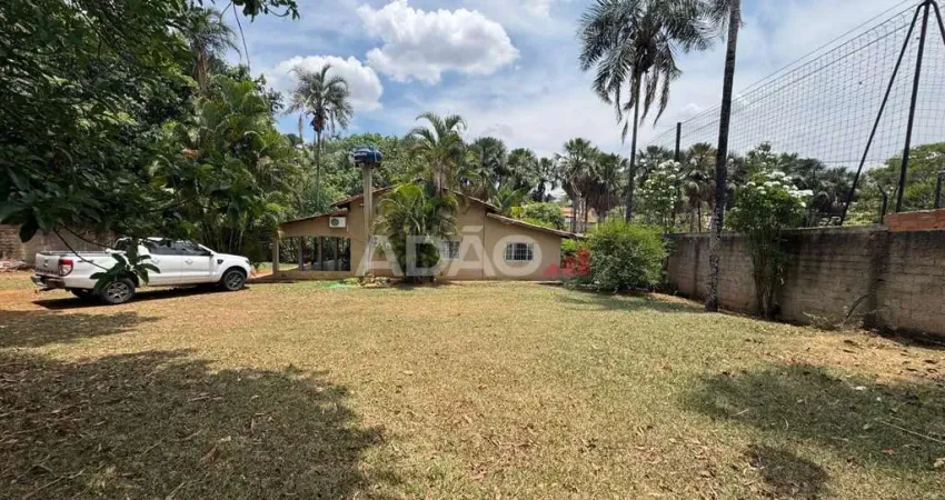 Chácara 3000m2 Aparecida de Goiânia bairro Ilda Chácara à Venda, 3000.00 por R$ 1500000.00 AX36295