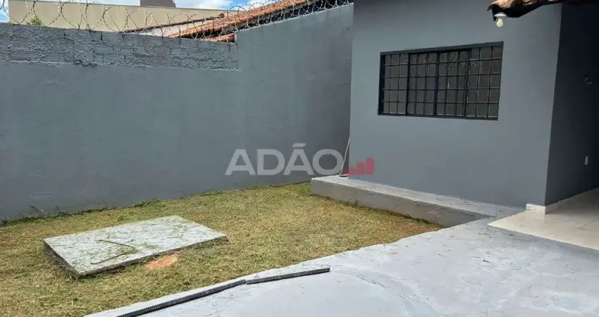 Casa 3 quartos sendo 1 suíte Jardim Ipanema Aparecida de Goiânia Casa de Rua com 3 Quarto(s) e 2 banheiro(s) à Venda, 91.88 por R$ 325000.00 no setor Jardim Ipanema - 1º Complemento ON35988