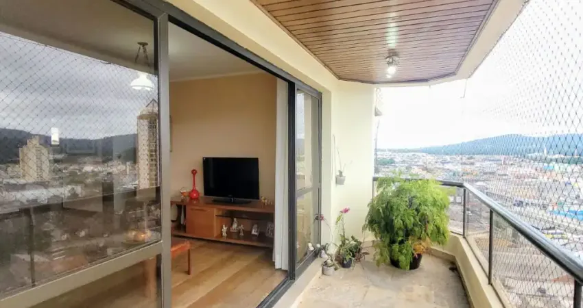 Vendo lindo apartamento com 144m²