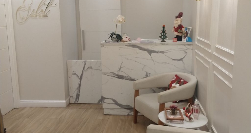 Consultório Odontológico completo móveis, equipamentos e esterilização.