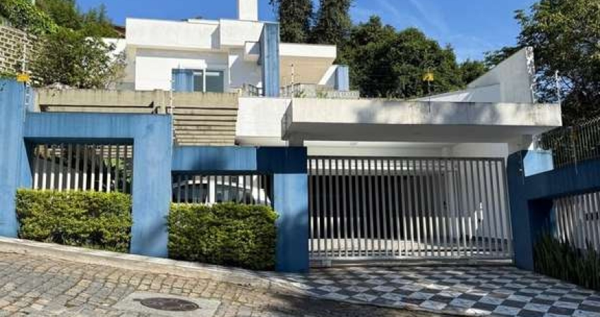 Casa com 3 quartos à venda no Centro, Blumenau 