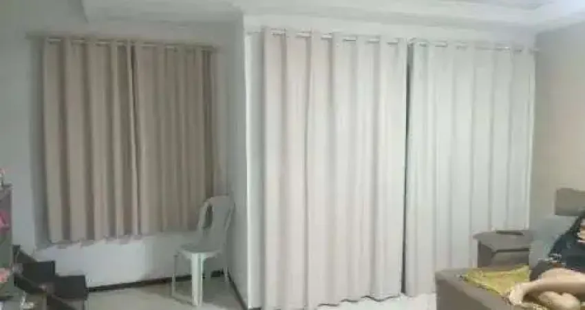 Casa com 3 dormitórios à venda, 230 m² por R$ 410.000,00 - Cajazeiras - Salvador/BA