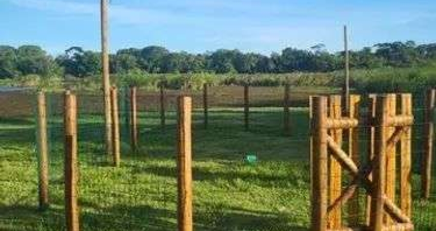 Village com 1 dormitório à venda, 50 m² por R$ 470.000,00 - Guarajuba - Camaçari/BA