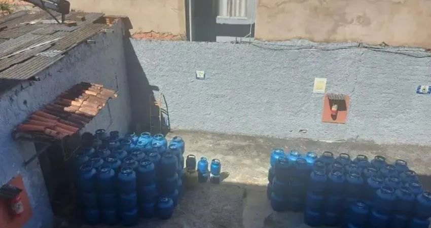 Galpão para alugar, 130 m² por R$ 2.000,00/mês - Tancredo Neves - Salvador/BA