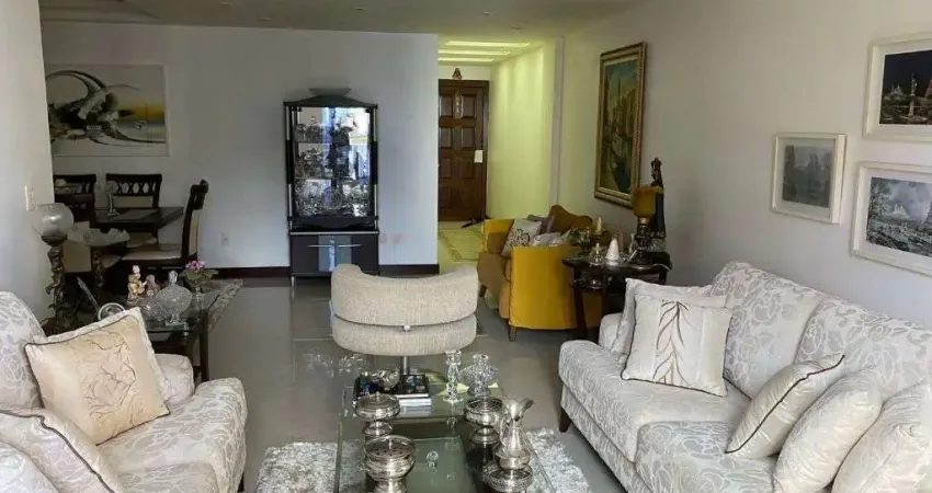 Apartamento com 3 dormitórios à venda, 158 m² por R$ 1.300.000,00 - Vitória - Salvador/BA