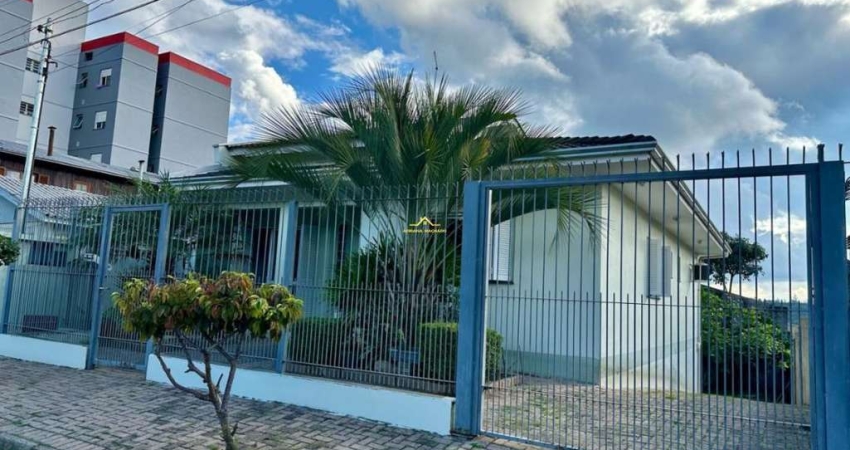 CASA À VENDA COM 3 DORMITÓRIOS NO BAIRRO DESVIO RIZZO