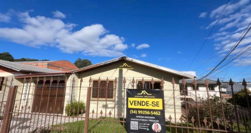 CASA À VENDA COM 5 DORMITÓRIOS NO BAIRRO SERRANO