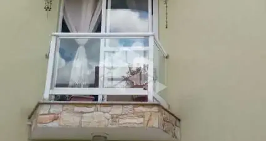Sobrado a 100m do Metrô Penha em Condomínio Fechado com 11 Unidades.