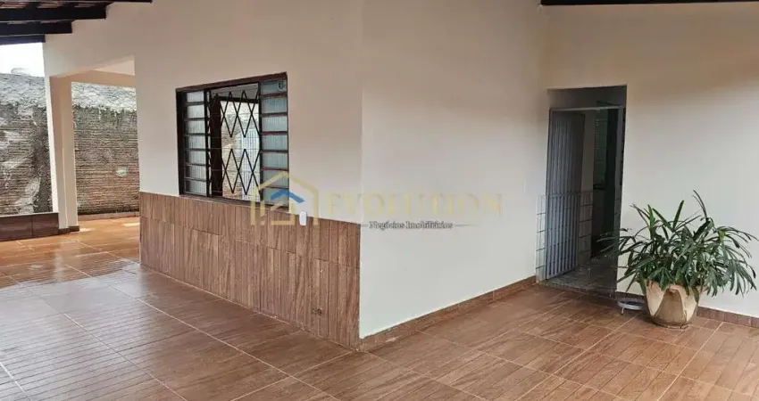 Casa com 4 quartos à venda no Jardim Europa, Goiânia 