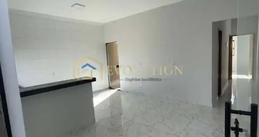 Casa térrea com 2 quartos, 1 suíte no Residencial Buena Vista