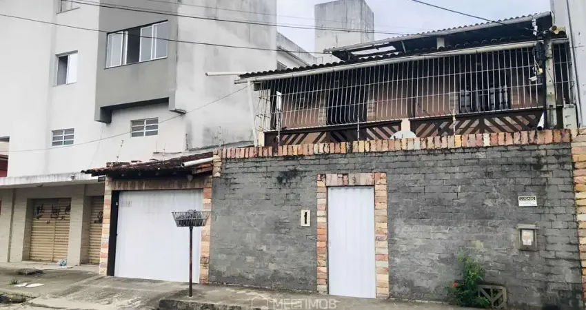 Casa com 4 quartos à venda na Rua Turquesa, 19, Sol e Mar, Macaé