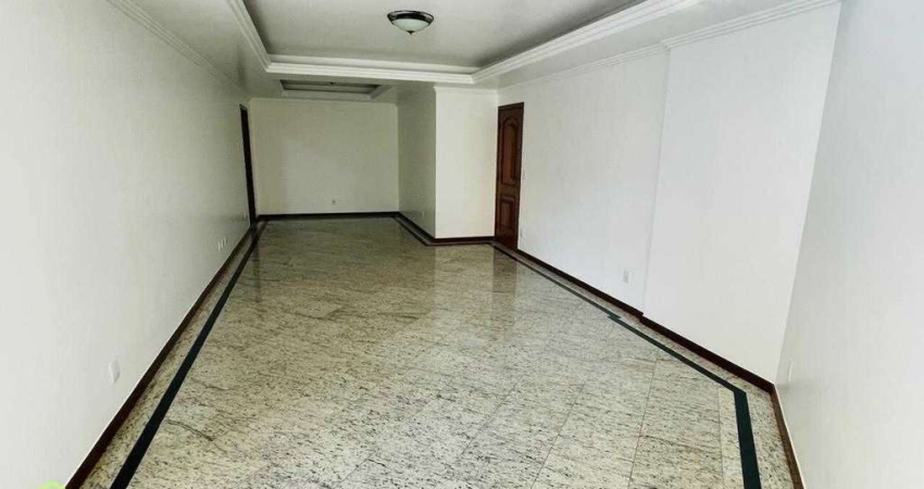 Apartamento Alto Padrão com 5 Qurtos sendo 2 com suíte e closet em Imbetiba, Macaé/RJ