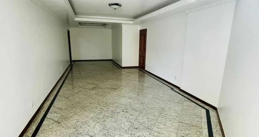 Apartamento alto padrão com 5 qurtos sendo 2 com suíte e closet em imbetiba, macaé/rj