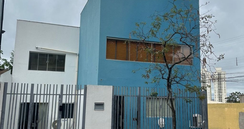Prédio com 5 salas para alugar na Rua Tenente Eulálio Guerra, 1, Quilombo, Cuiabá